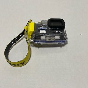 Sony Cyber Shot Marine Pack MPK-THD 40m/132ft Underwater Camera Housing Case